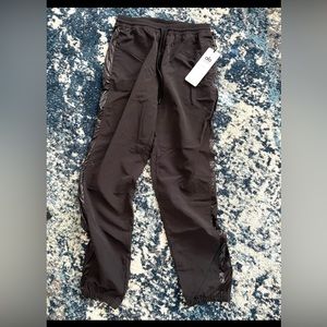 Alo Remix pants